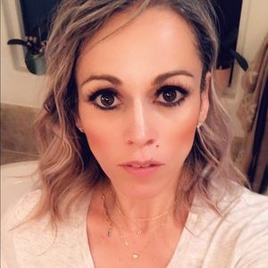 Meet your Posher, Erika